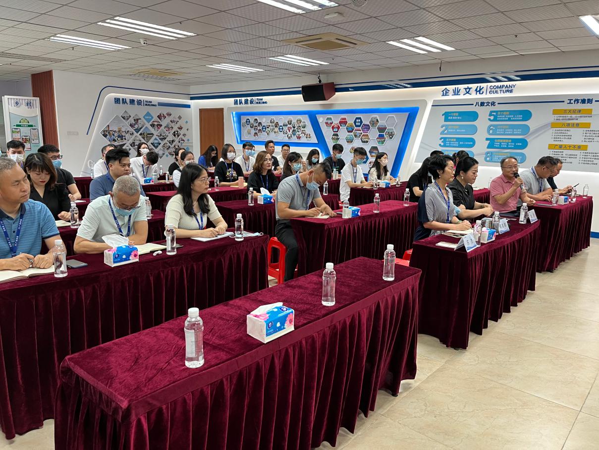 强强相助丨中工武大城乡妄想院向导莅临万利国际官网交流履历谈相助