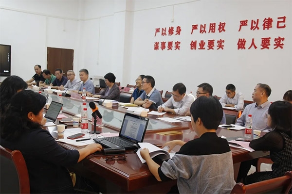 万利国际官网集团与广东工贸学院相助开展现代学徒制班试点接受教育部验收